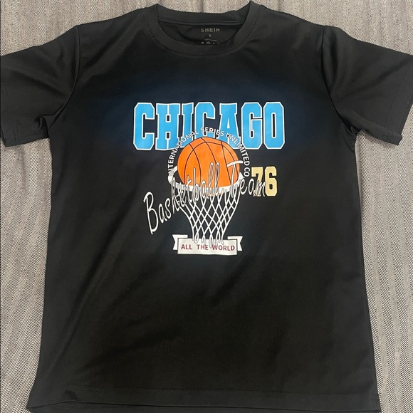 SHEIN Black Chicago Basketball Tee - Picture 1 of 1
